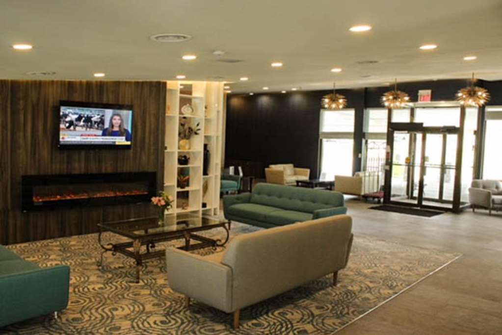 Quality Inn & Conference Centre Orillia Interno foto